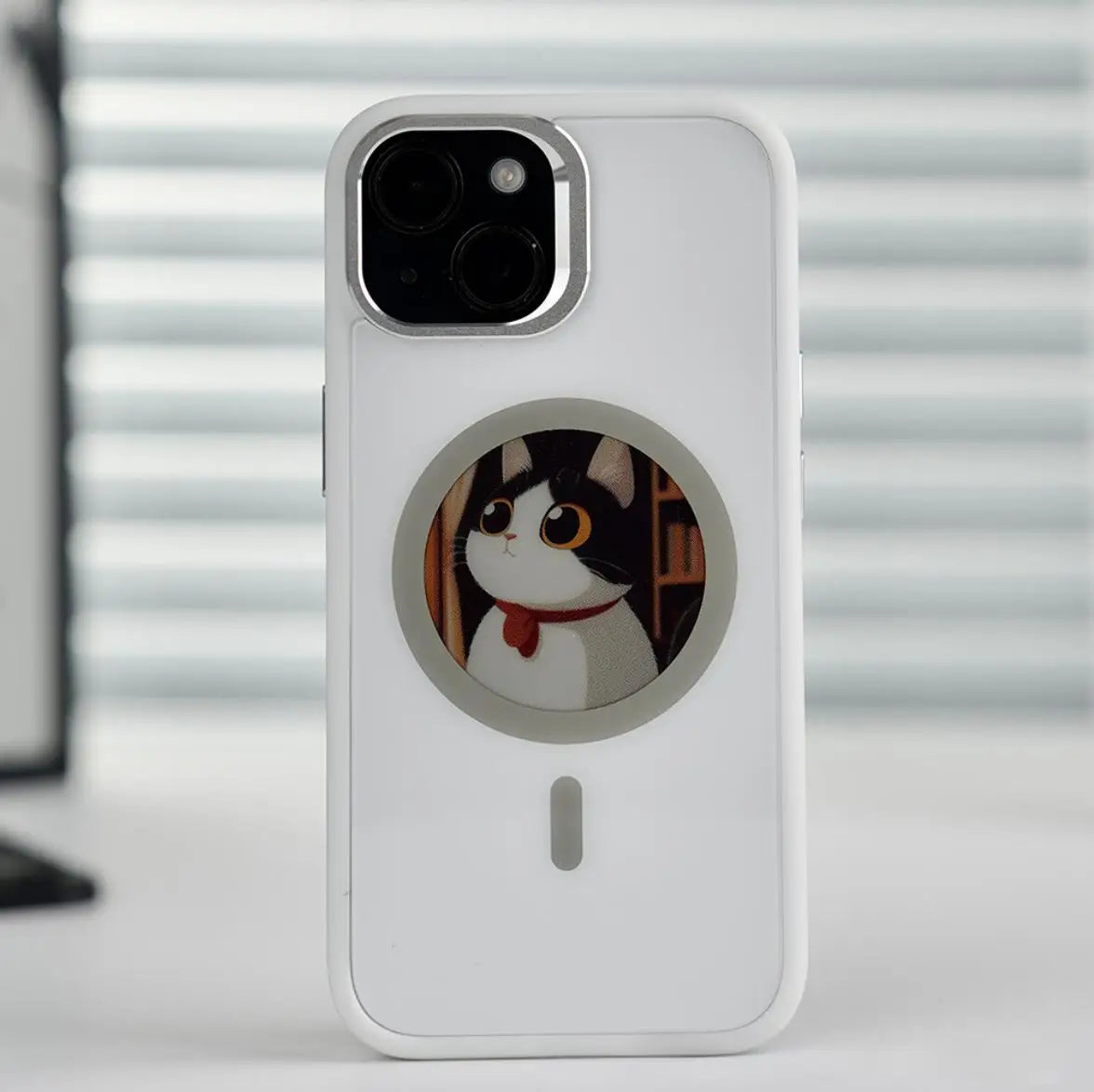 2.53 Inches E-Ink Phone Case Photos Display Wireless Transmission DIY Screen for Iphone 16/15/14/13 round Support Magsafe